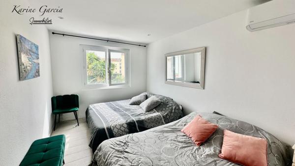 SANARY SUR MER - APPARTEMENT DE TYPE 3 - PARKING PRIVATIF