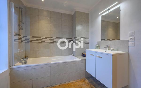 Maison à vendre    4 pièces •  Armentières