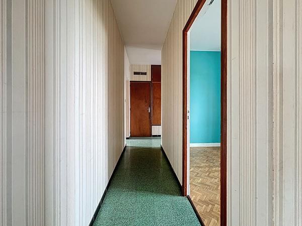 Exclusivité Nestenn Immobilier. Maison 4 pièces avec garage et jardin à vendre dans un quartier calme de Saint-Orens de Gameville