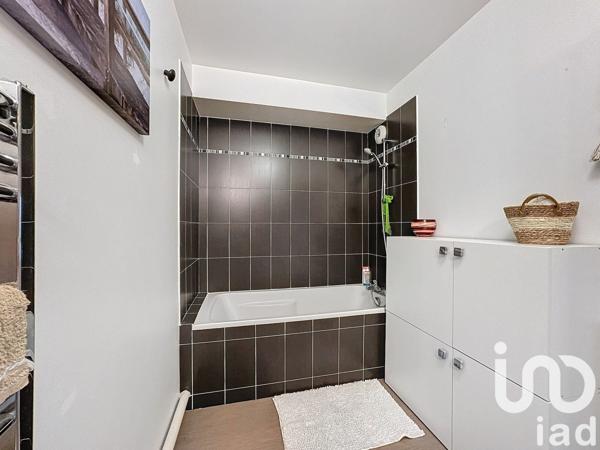 Appartement à vendre 3 pièces 63 m² Saint-Denis