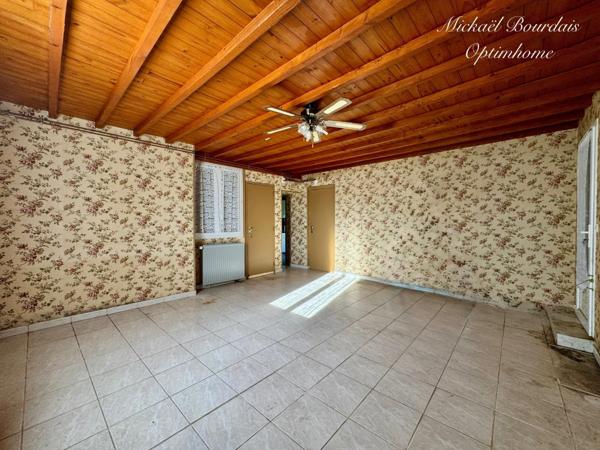 En exclusivité – Maison à rénover avec terrain de plus de 1000 m² – Le Lude (72800)