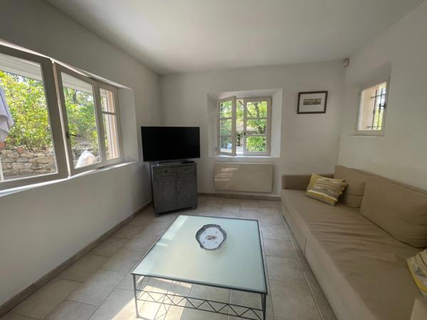 Maison de caractère à vendre 6 pièces AIX EN PROVENCE (13)