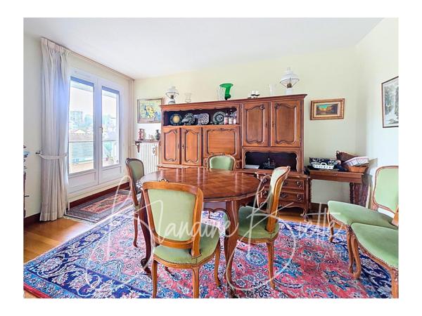 Appartement familial avec piscine et tennis