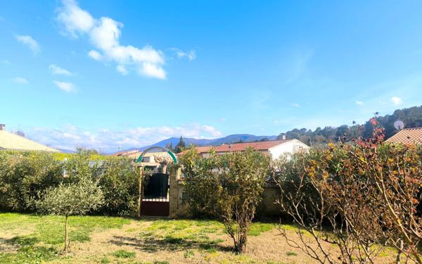 Maison à vendre    6 pièces •  Cournanel