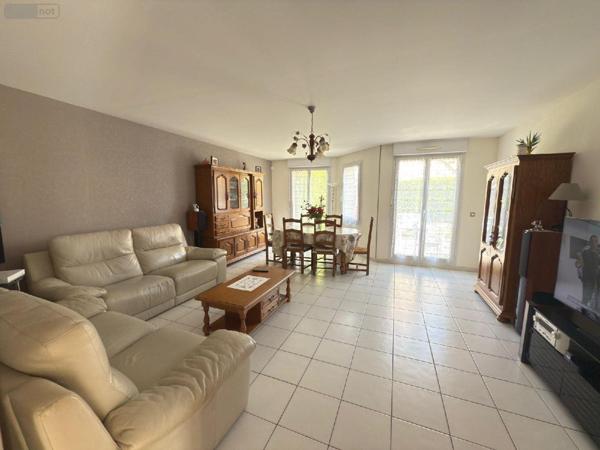 Maison à vendre à Savigny-le-Temple en Seine-et-Marne (77176), ref : VM619