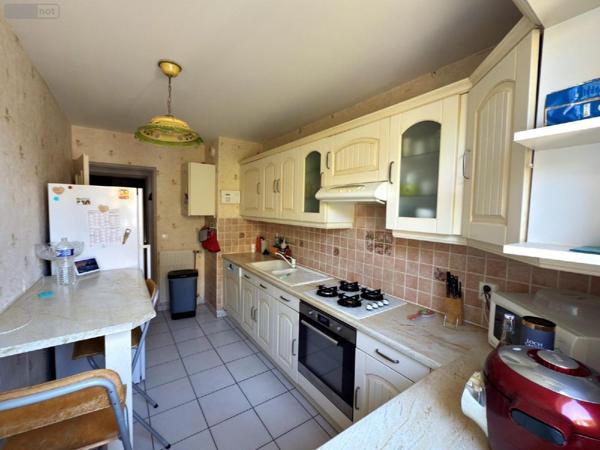 Maison à vendre à Savigny-le-Temple en Seine-et-Marne (77176), ref : VM619