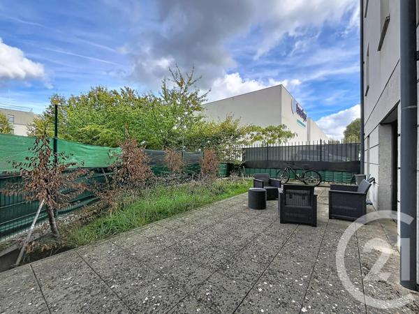 Appartement F3 à vendre  3 pièces - 65 m 2   COMPIEGNE  - 60
