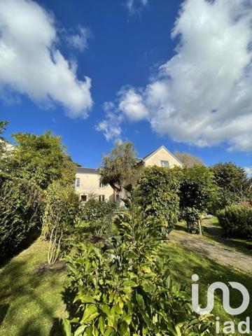 Maison 9 pièces de 250 m² à Bures-sur-Yvette (91440)