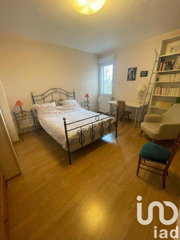 Maison 9 pièces de 250 m² à Bures-sur-Yvette (91440)