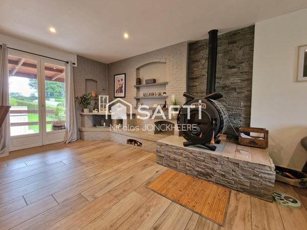 Maison individuelle + sous-sol/ 3 chambres