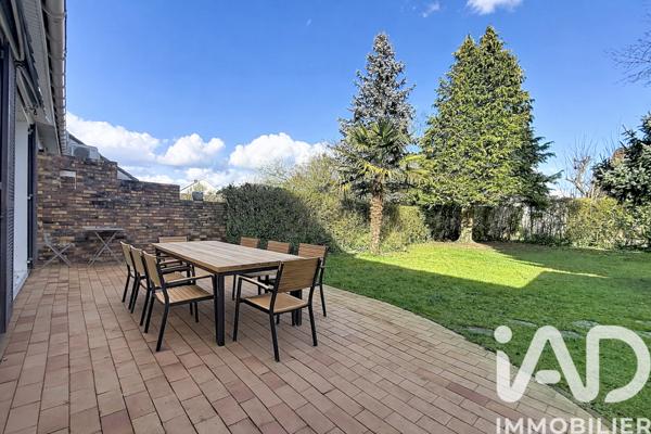Maison à vendre 7 pièces 117 m² Savigny-le-Temple