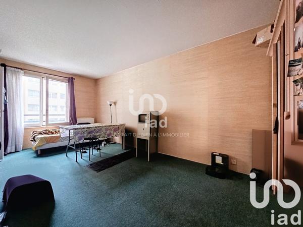 Studio 1 pièce de 32 m² à Créteil (94000)