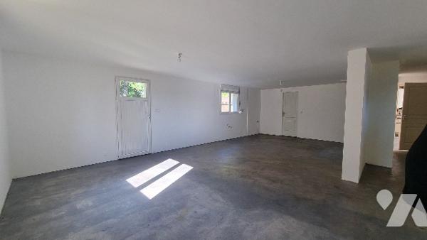 SAINTE LUCE SUR LOIRE avec vue sur Loire Maison 4 chambres