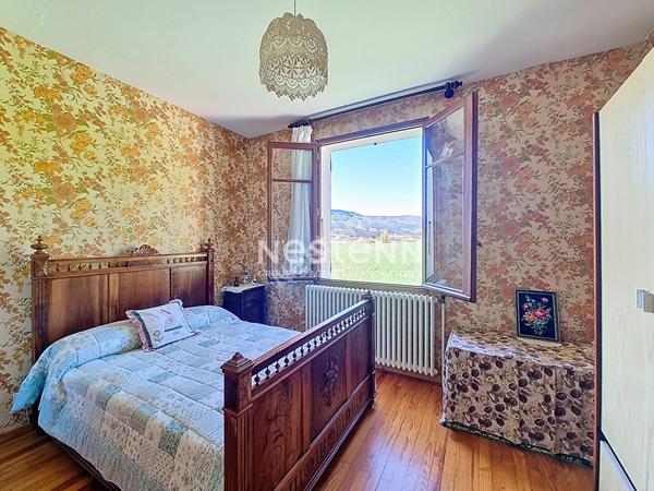 A vendre maison 2 appartements à 10mn de Laragne-Montéglin