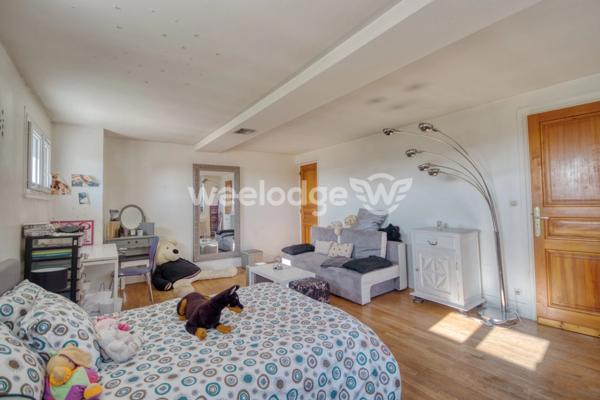 Maison à vendre 13 pièces de 450 m² à Pacy-sur-Eure