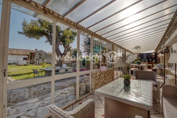 Maison à vendre 13 pièces de 450 m² à Pacy-sur-Eure