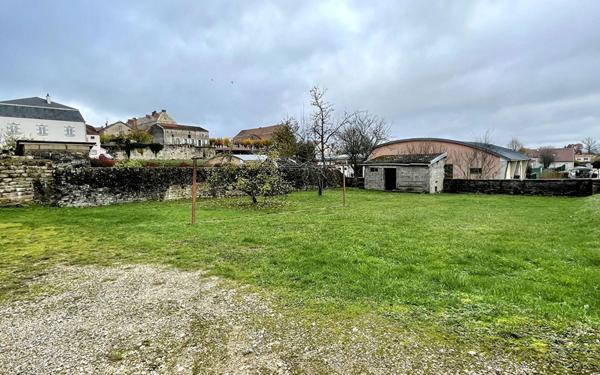 Maison à louer    3 pièces • 107,30 m2 Vauvillers