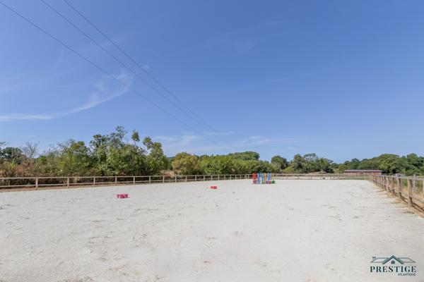 PORNIC - BORD DE MER - LA GELTIÈRE - 150M2 HABITABLES - 40 718 M2 TERRAIN