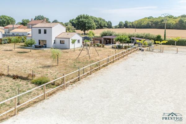 PORNIC - BORD DE MER - LA GELTIÈRE - 150M2 HABITABLES - 40 718 M2 TERRAIN