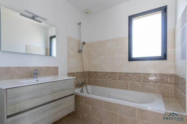 PORNIC - BORD DE MER - LA GELTIÈRE - 150M2 HABITABLES - 40 718 M2 TERRAIN