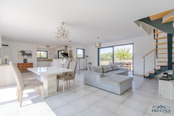 PORNIC - BORD DE MER - LA GELTIÈRE - 150M2 HABITABLES - 40 718 M2 TERRAIN
