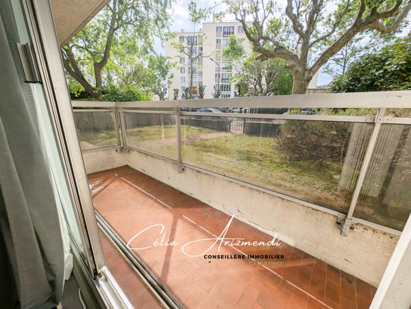 Montreuil (93100) MONTREUIL - F2 - 52.99 m²