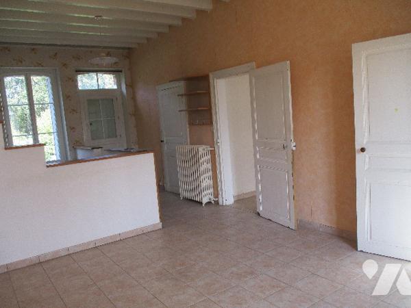 Maison d'habitation, 104m² hab., terrain 1805m²