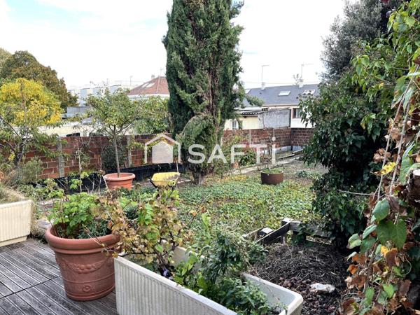 Maison lumineuse, avec jardin, plus terrasse de 27 m²