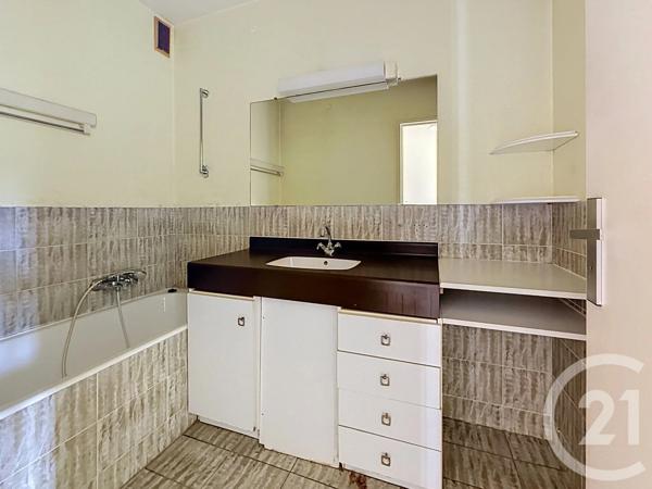 Appartement F2 à vendre  2 pièces - 48,92 m 2   METZ  - 57