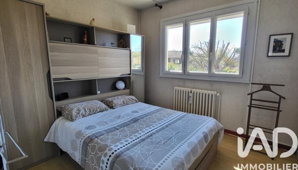 Maison à vendre 7 pièces 197 m² Saint-Genis-Laval