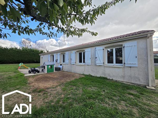 À VENDRE ! Pavillon de plain-pied à Exireuil, Exireuil 79400