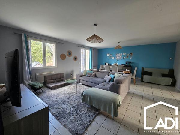 À VENDRE ! Pavillon de plain-pied à Exireuil, Exireuil 79400