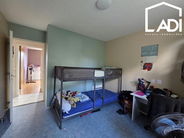 À VENDRE ! Pavillon de plain-pied à Exireuil, Exireuil 79400