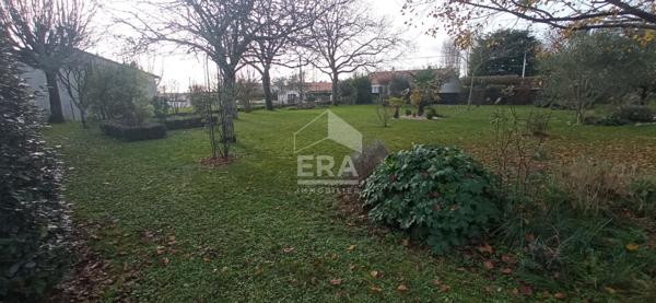 Terrain Vouille 584 m2