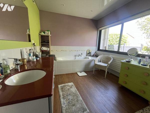 MAISON D'ARCHITECTE EN PLAIN-PIED