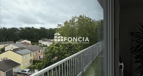 Location Appartement 4 pièces 81.67 m² - Magny-les-hameaux 78114