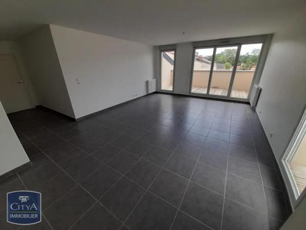Appartement à louer 4 pièces 85.71m²