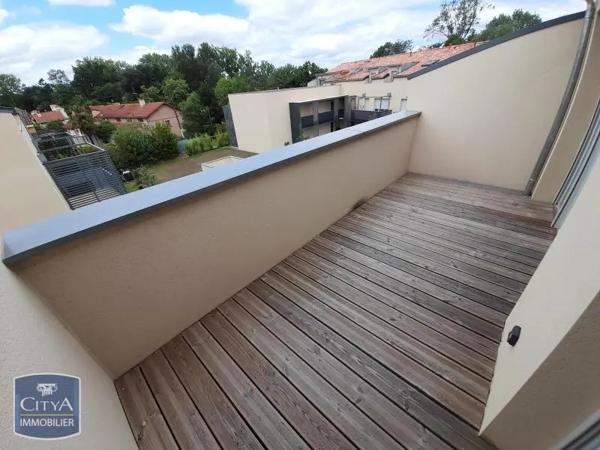 Appartement à louer 4 pièces 85.71m²