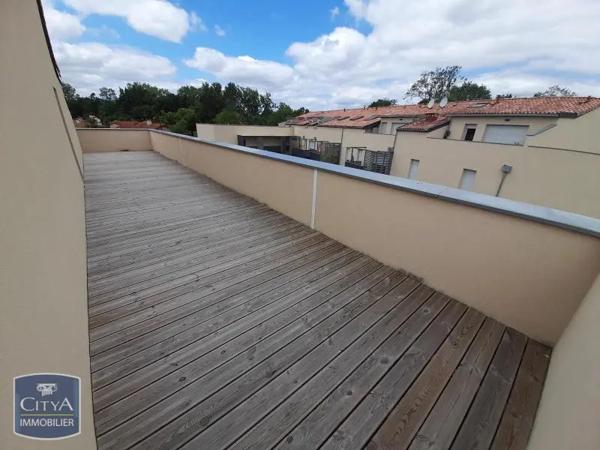 Appartement à louer 4 pièces 85.71m²