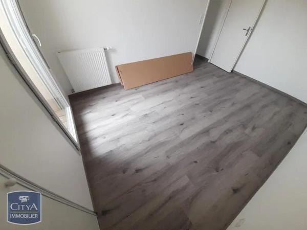 Appartement à louer 4 pièces 85.71m²