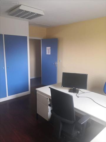 Fonds et/ou murs commerciaux à louer à Mayenne en Mayenne (53100), ref : 53075-FC166