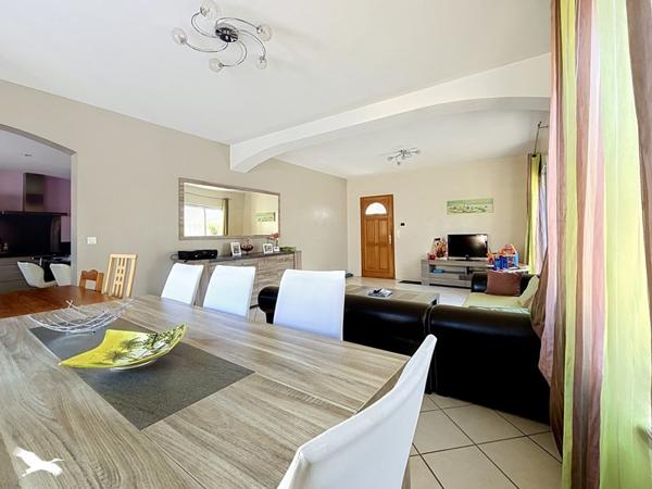 Maison 296 520 € Béziers 4 p 112 m² DPE C