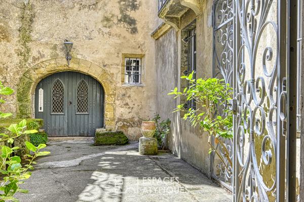 Elégance patrimoniale et son jardin suspendu à réinventer