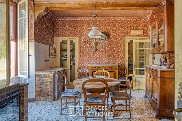 Elégance patrimoniale et son jardin suspendu à réinventer