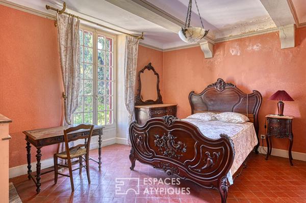 Elégance patrimoniale et son jardin suspendu à réinventer