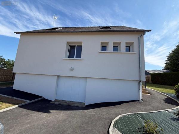 Location - Maison Maen Roch 35460 105 m 2