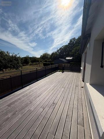 Location - Maison Maen Roch 35460 105 m 2