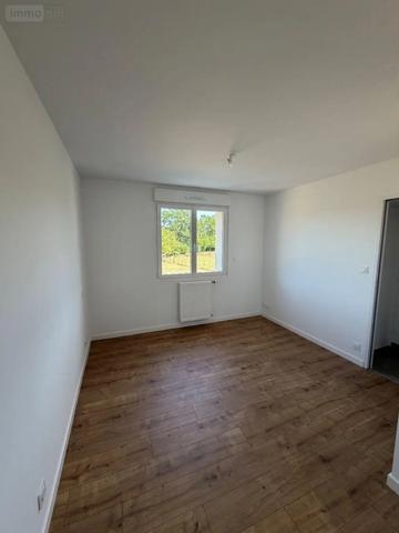 Location - Maison Maen Roch 35460 105 m 2