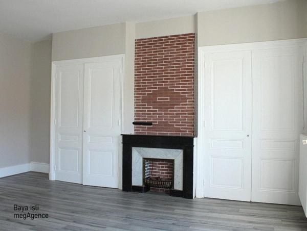 Appartement à LE CHAMBON-FEUGEROLLES, 42500 - 5 pièces 135m²
