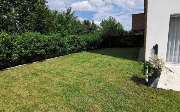 Appartement à vendre    3 pièces • 66 m2 Bezannes